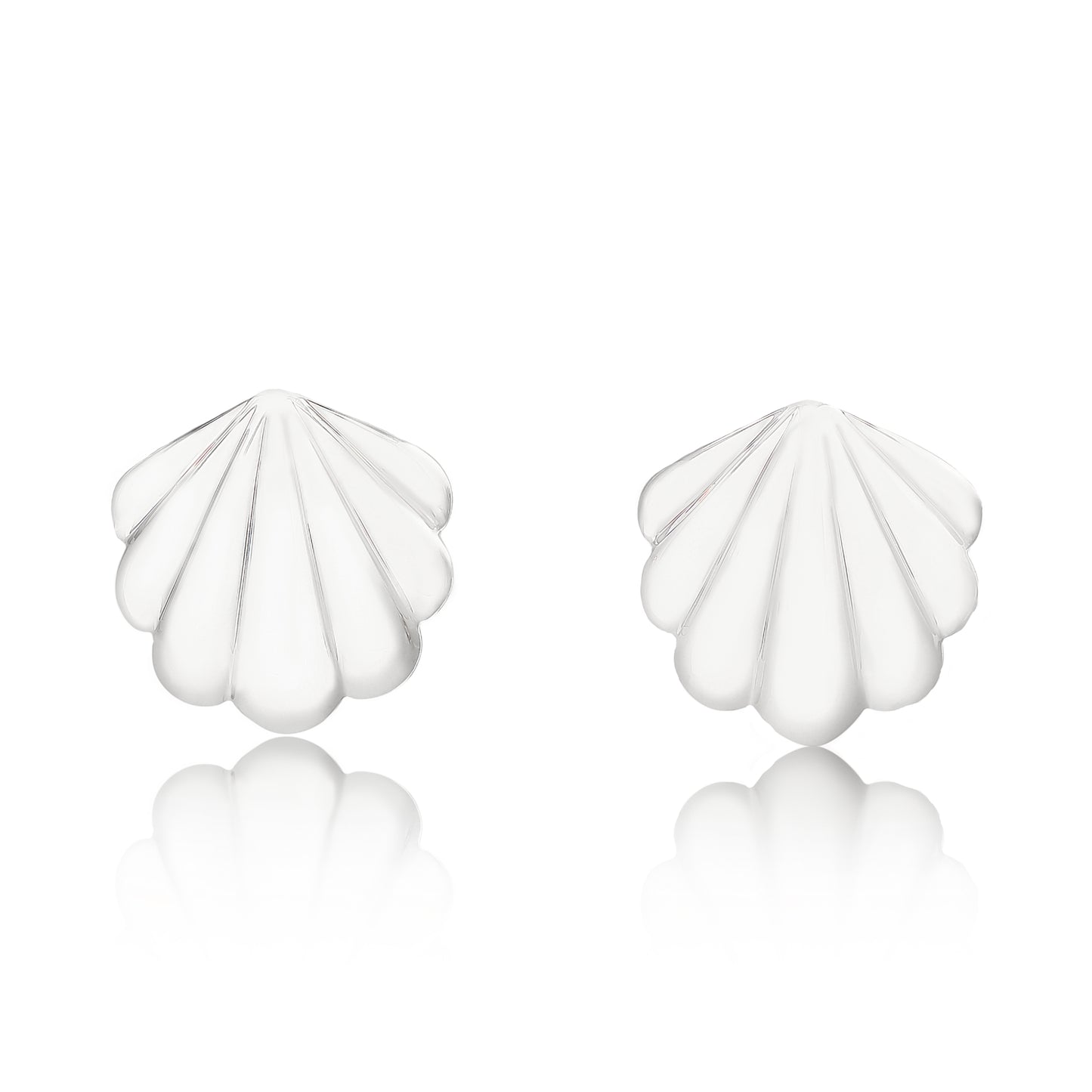 Plain All Gold Seashell Stud Earrings