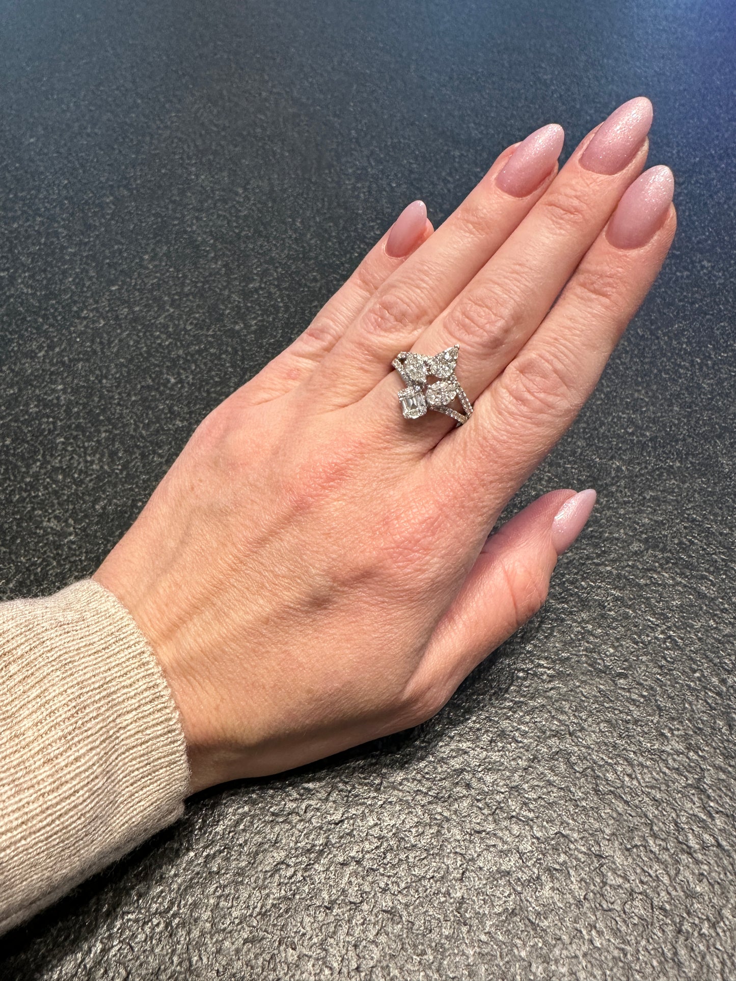 Mixed Cut Diamond Illusion Ring