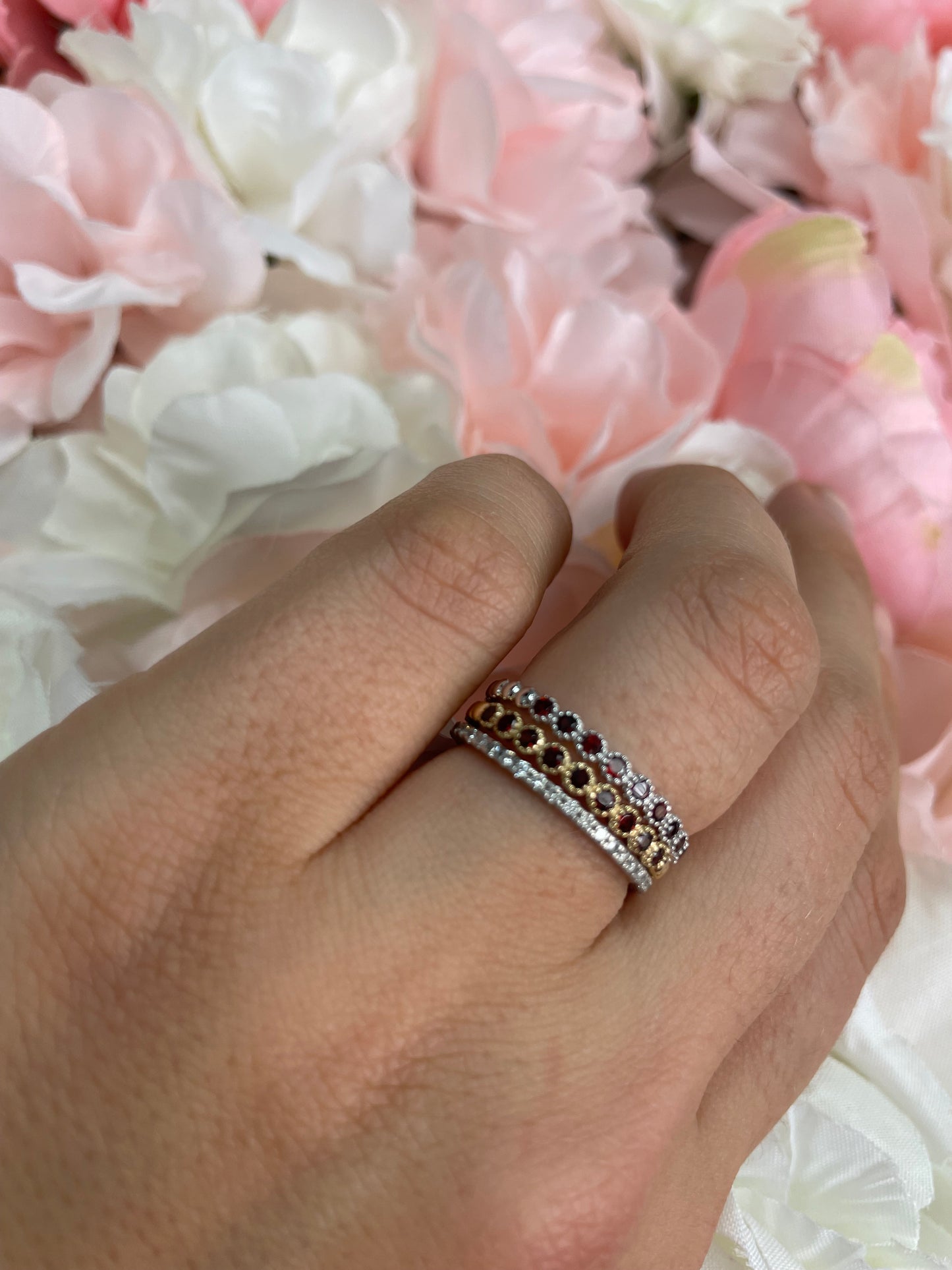 Dainty 2 Garnet Band