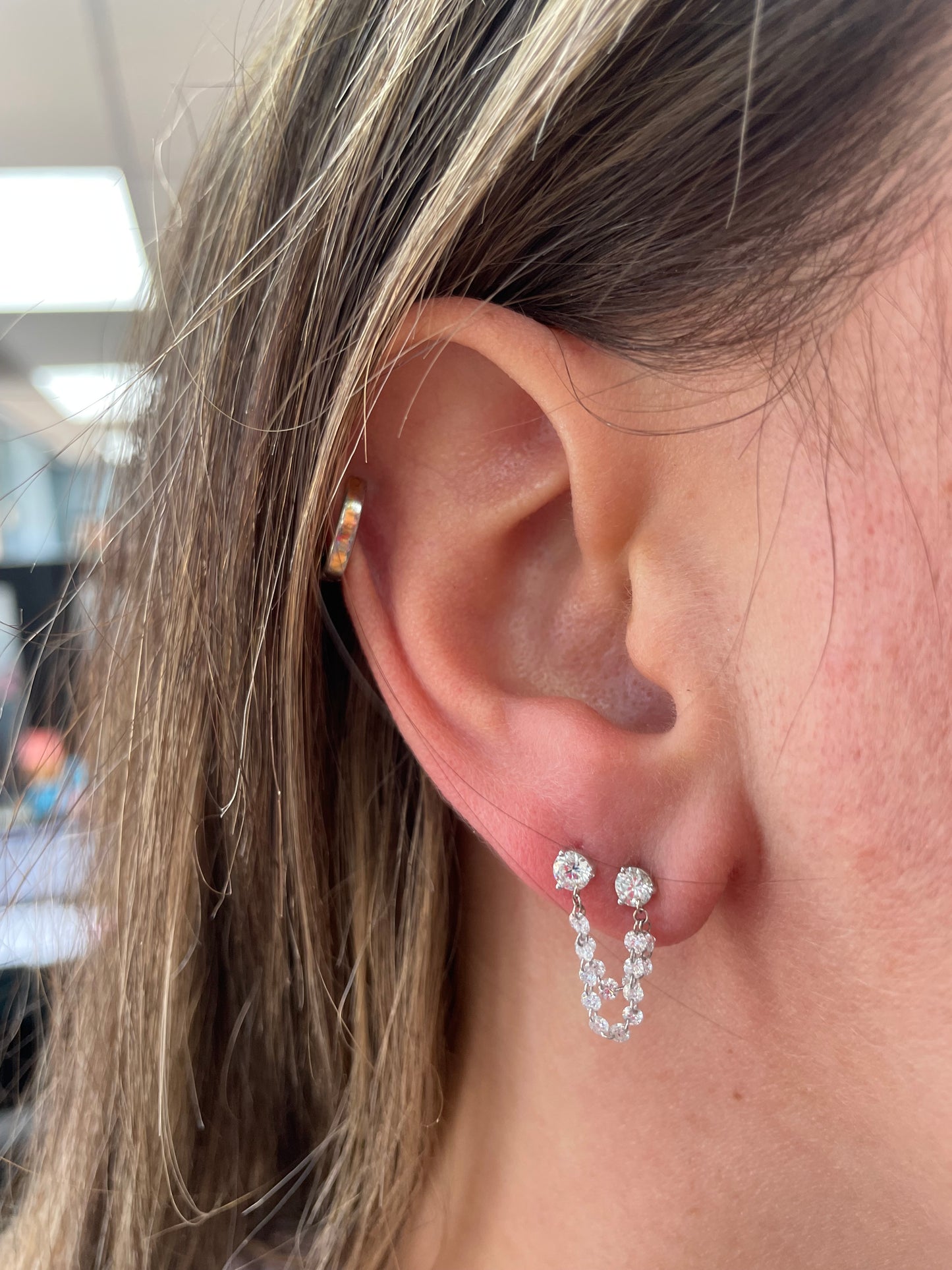 Double Row Floating Round Diamond Earring