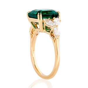 Green Emerald and Pear Shape Diamond Ring.