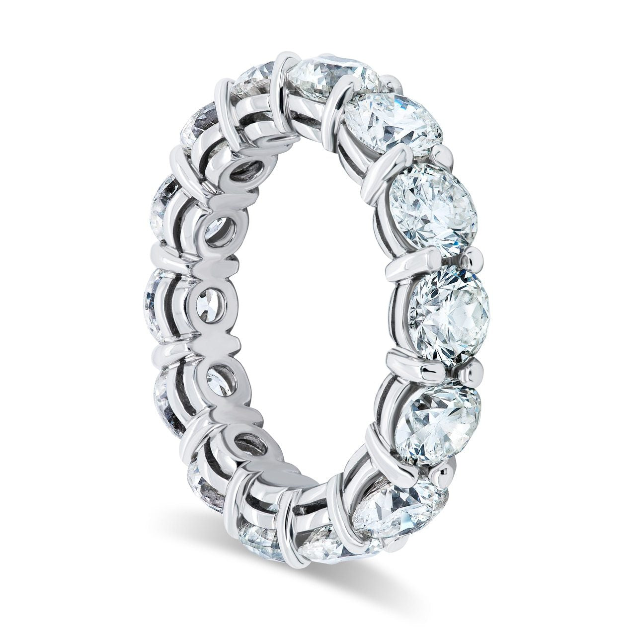 Platinum Shared Prong Round Diamond Band
