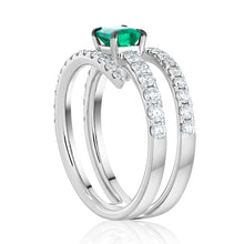 Load image into Gallery viewer, Bezel Set Emerald Cut Diamond Bracelet 2