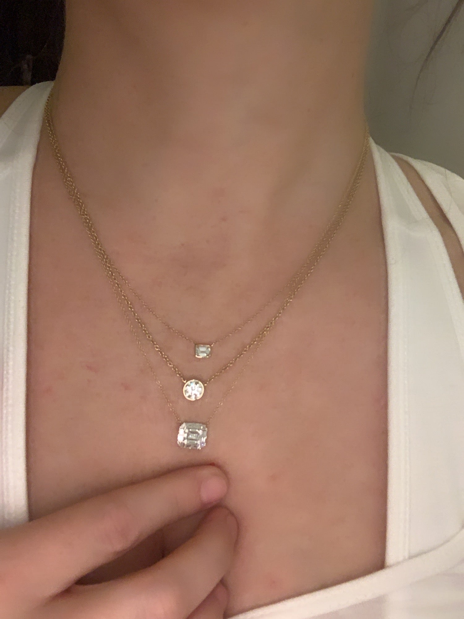 Round and Baguette Diamond Pendant 3