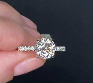Platinum Round Diamond Engagement Ring 3