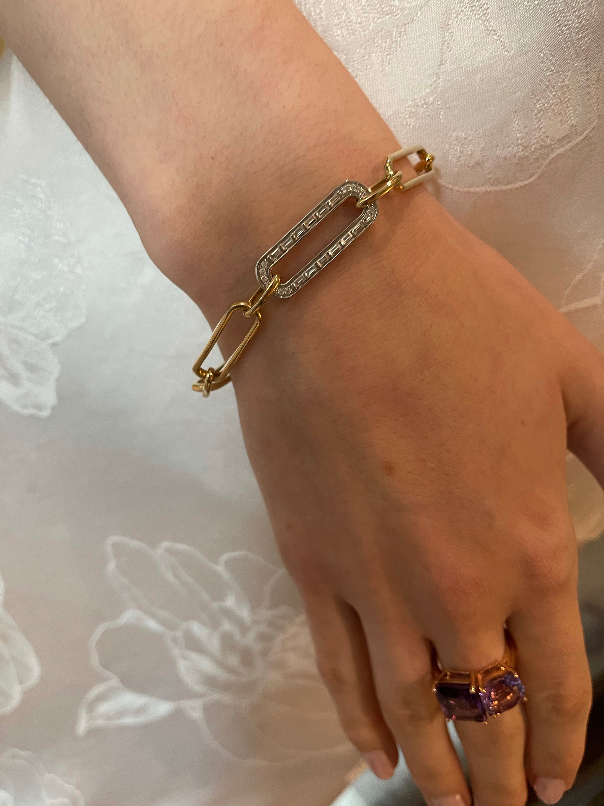 Wide Link Round and Baguette Diamond Bracelet 8