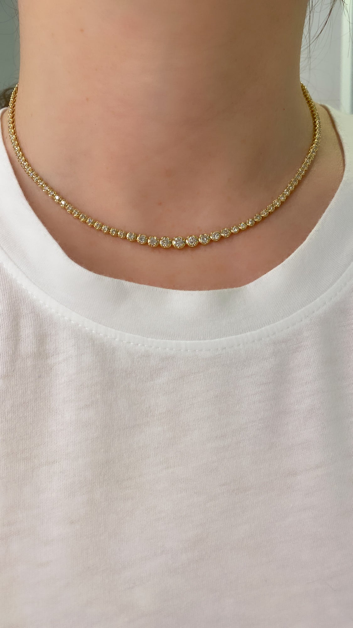 Dainty 3 Diamond Riviera Necklace - 02
