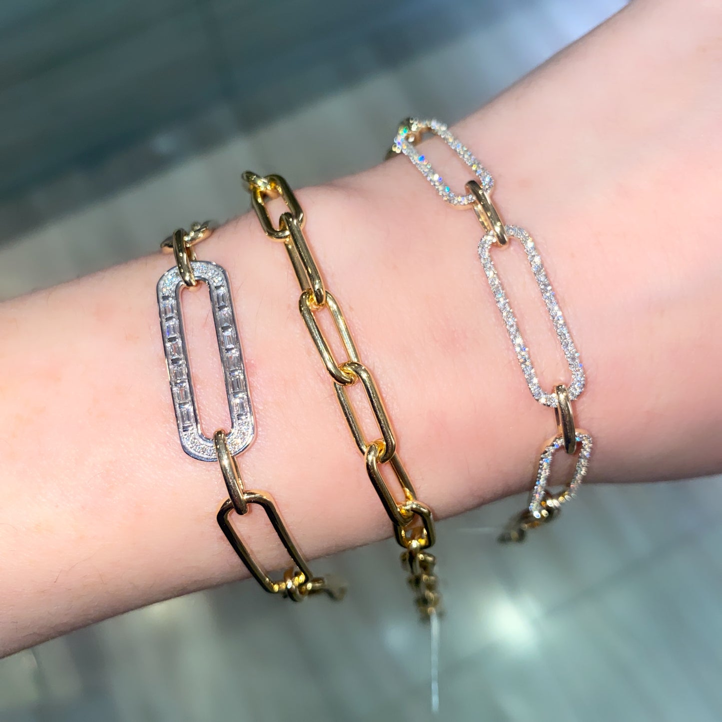 Wide Link Round and Baguette Diamond Bracelet 2