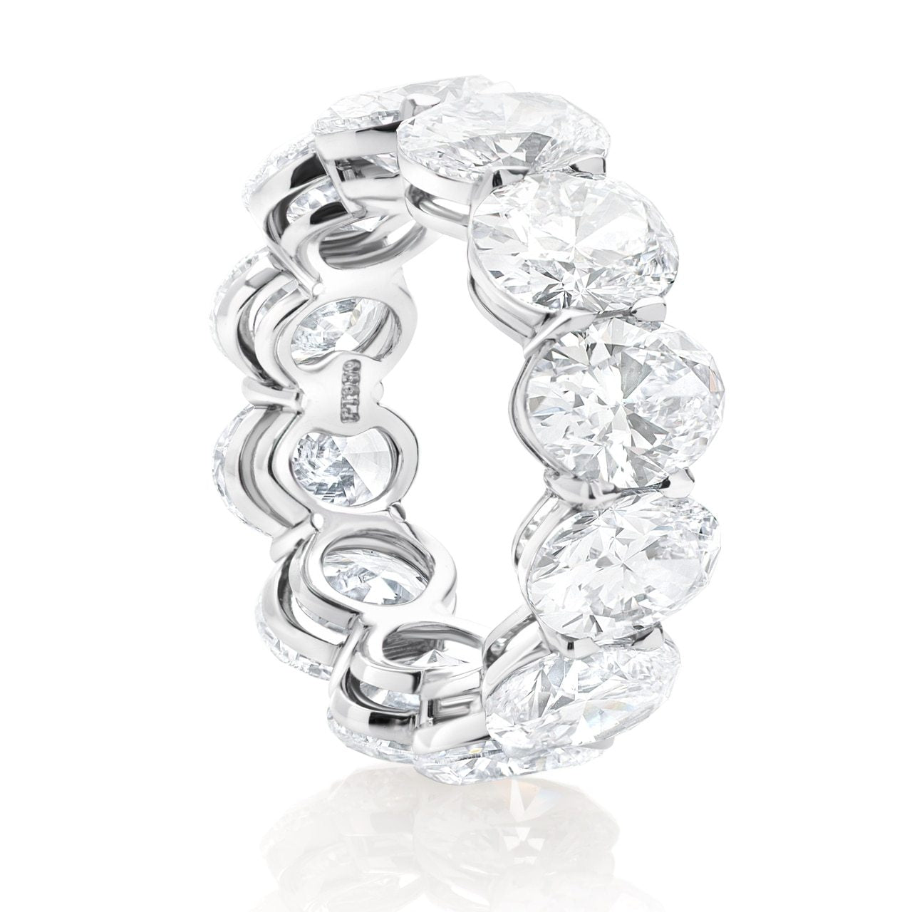 Platinum Diamond Oval Band