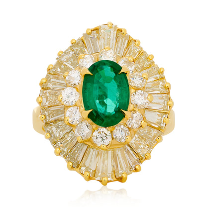Yellow Gold Green Emerald and Diamond Vintage Ring
