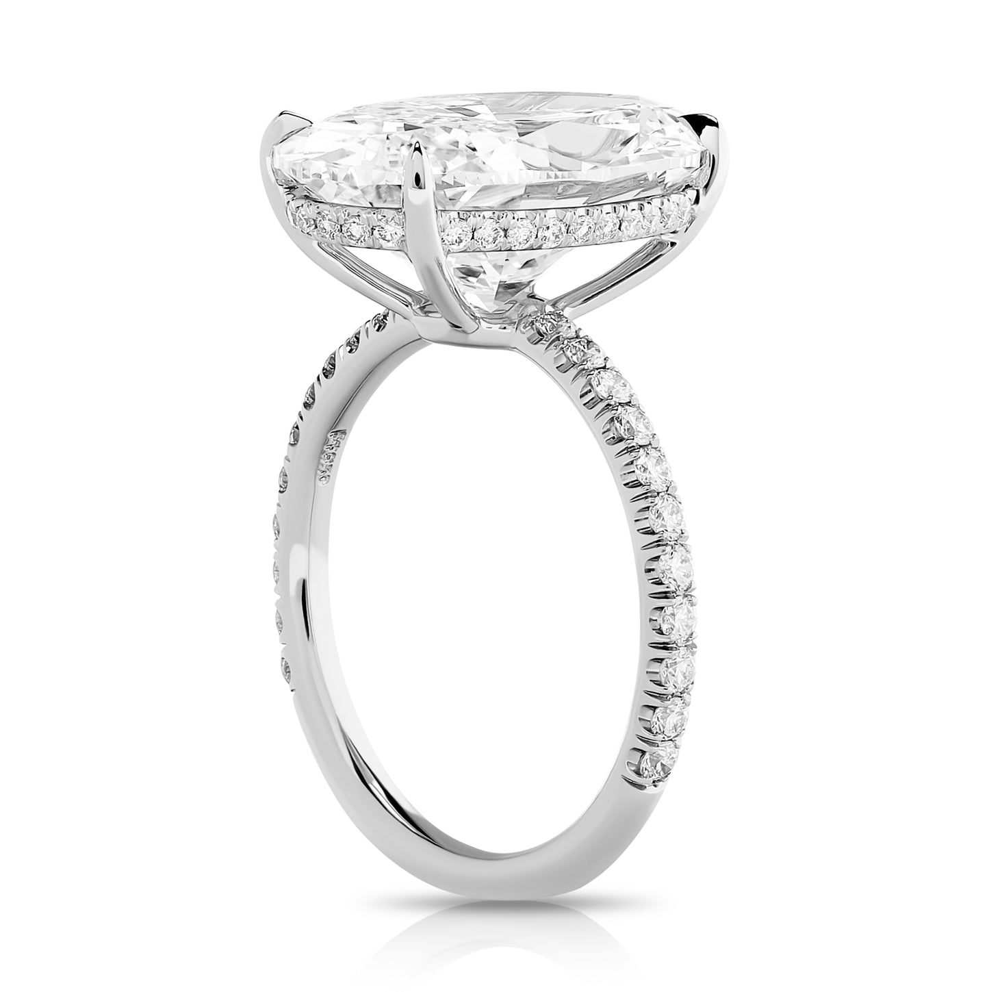 Oval Diamond with Hidden Halo