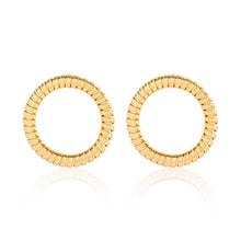 Load image into Gallery viewer, Tubogas Gold Post Circle Earrings