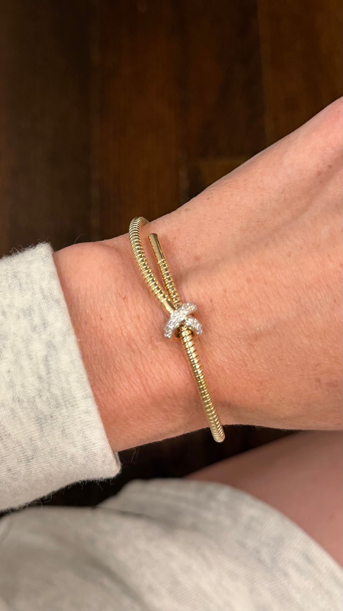 Tubogas Knot Diamond Bangle