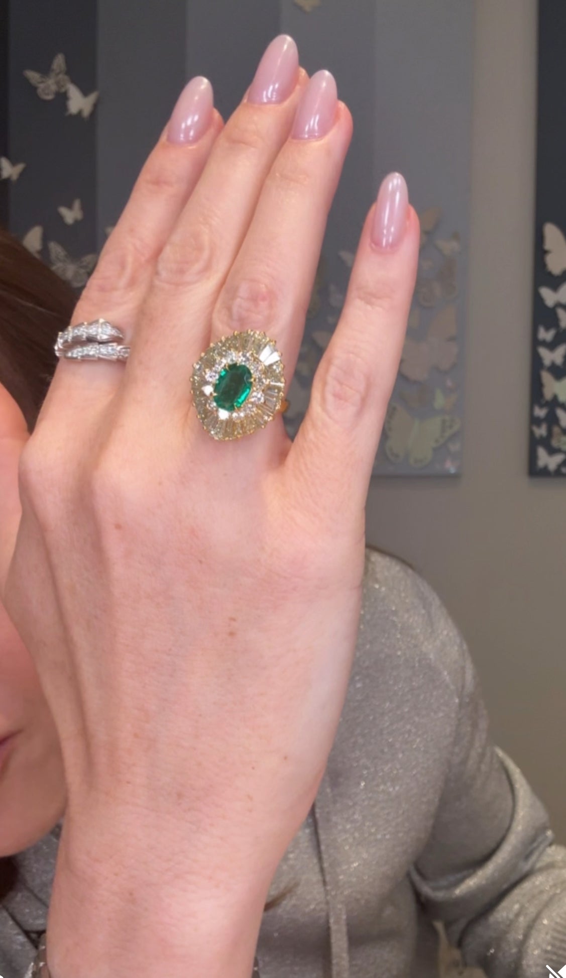 Yellow Gold Green Emerald and Diamond Vintage Ring