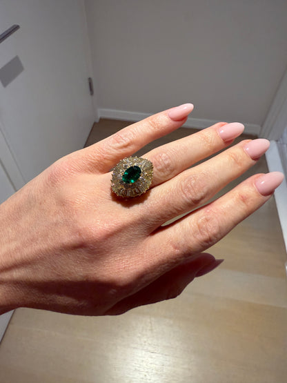 Yellow Gold Green Emerald and Diamond Vintage Ring