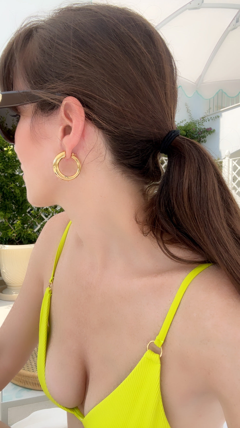 Graduated Chunky Hoop Earrings - Two