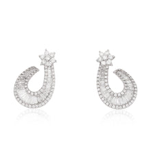 Load image into Gallery viewer, Diamond Shooting Star Earrings