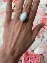 Load image into Gallery viewer, White Agate, Green Garnet and Diamond Ring