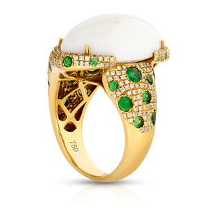 White Agate, Green Garnet and Diamond Ring