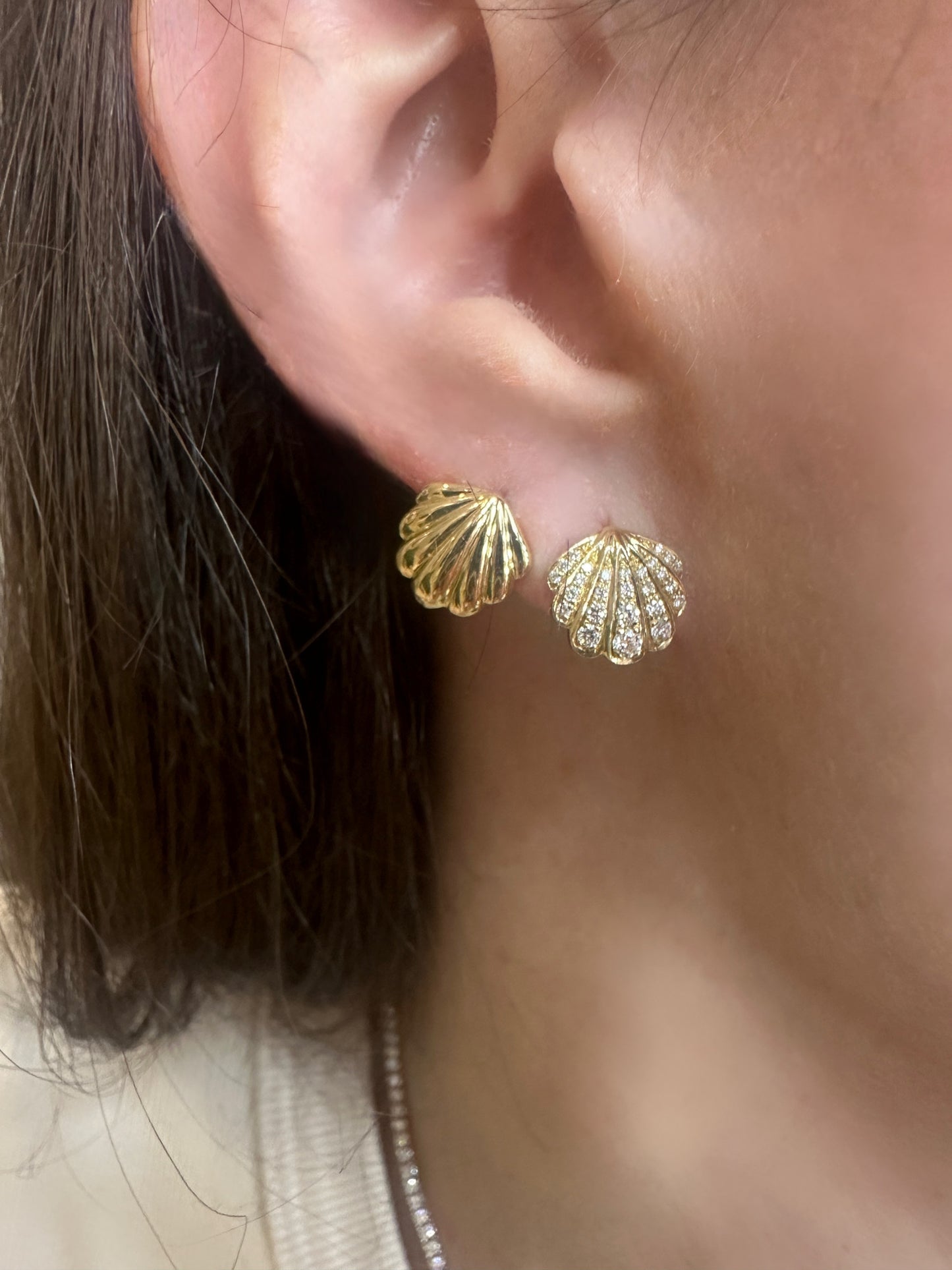 Diamond SeaShell Stud Earrings