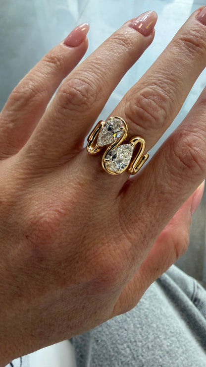 Lab Pear Diamond Wavy Ring