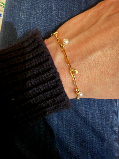 Freshwater Pearl and Diamond Bracelet