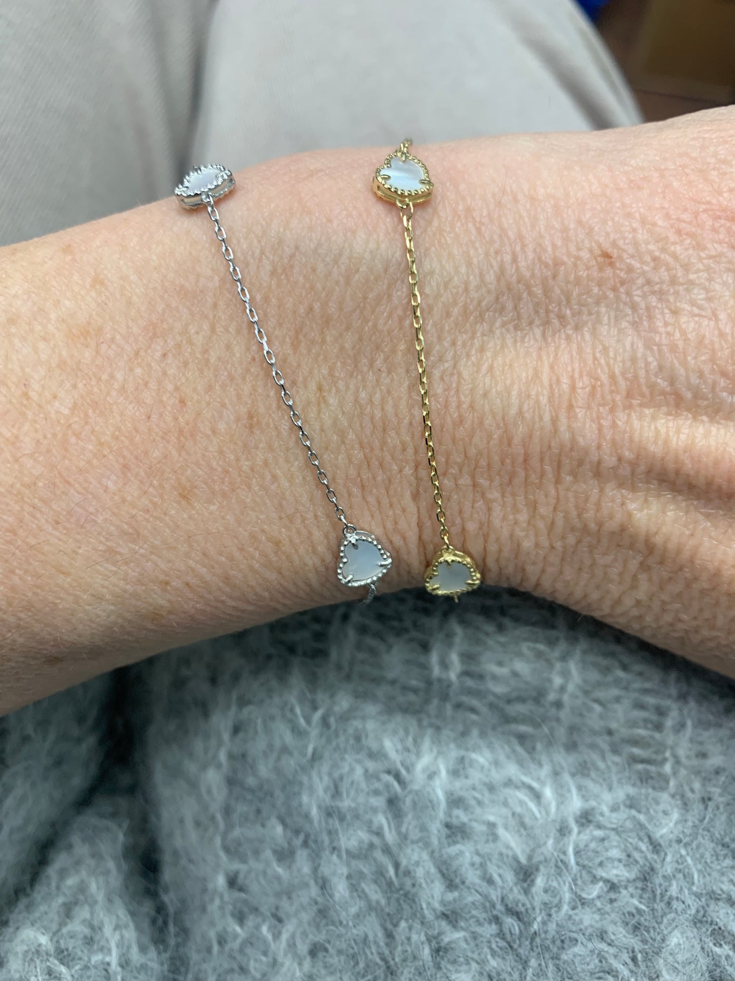 Mother of Pearl Heart Bracelet