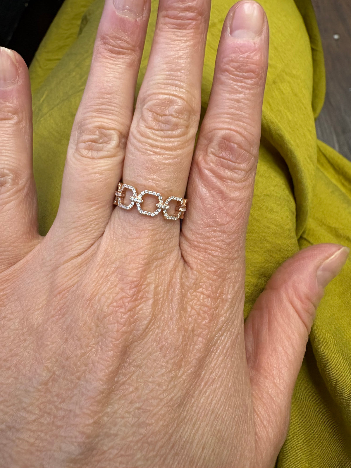 Diamond Chain Link Ring