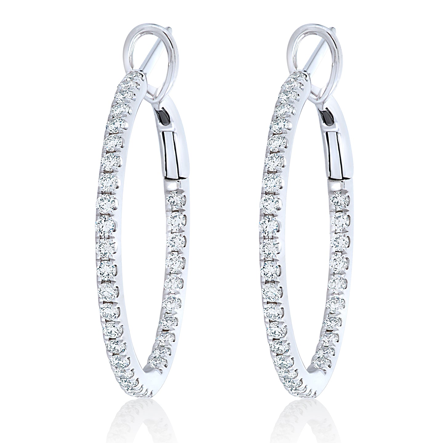 Top 115+ silver diamond huggie earrings latest
