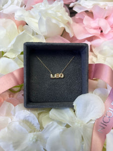 Baby Bubble Name Necklace - Leo