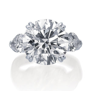 Round Brilliant Cut Engagement Ring with Pear Side Stones