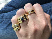 Load image into Gallery viewer, 18k Gold Oval Diamond Band