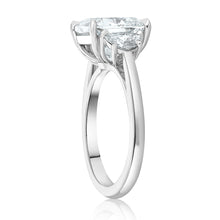 Load image into Gallery viewer, Three Stone Diamond Engagement Ring 2