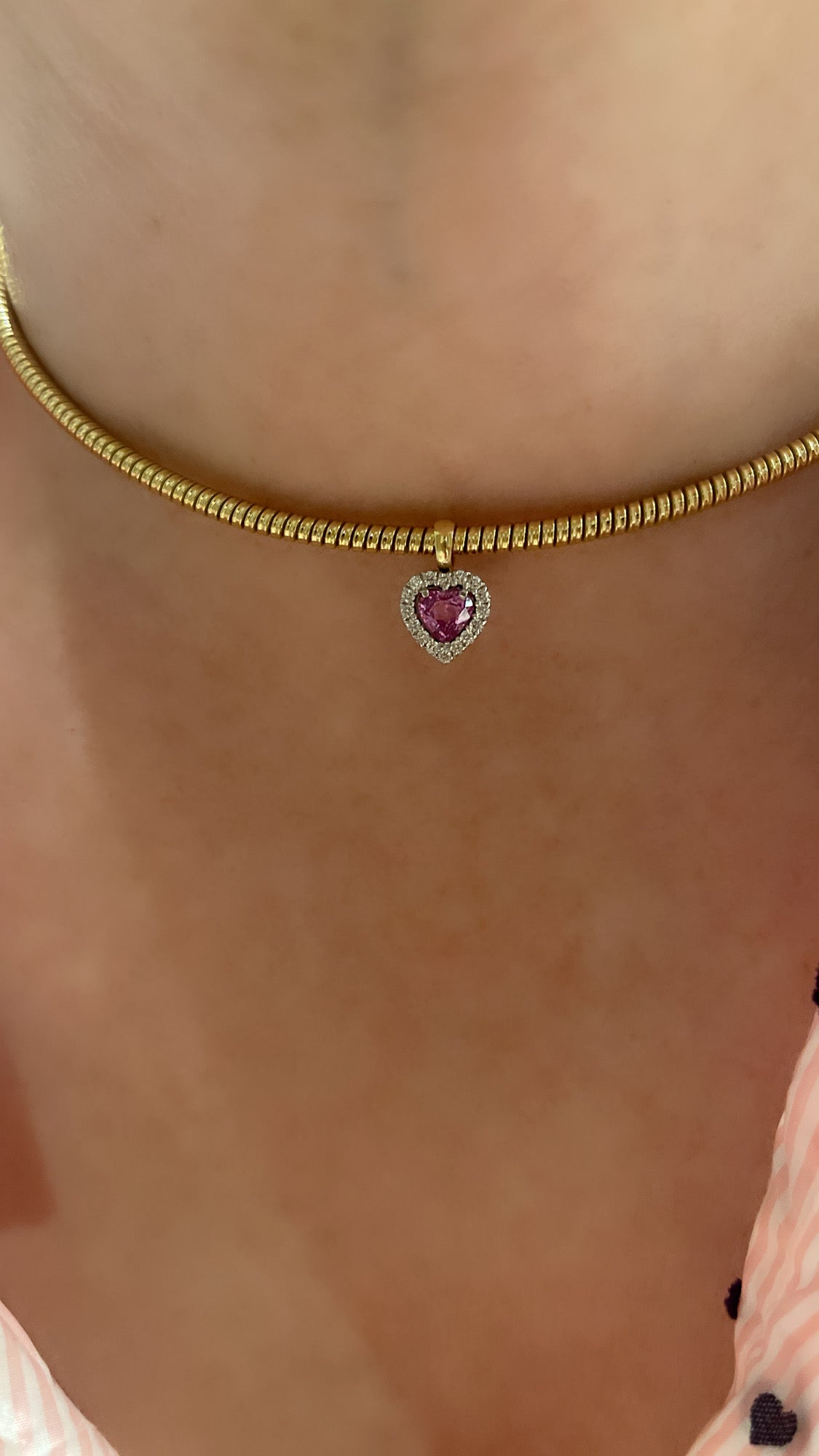 Flexible Wire Necklace with Pink Sapphire and Diamond Heart 18K Rose