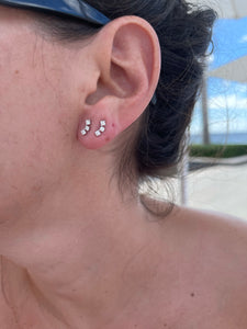 Diamond Curve Earrings 2
