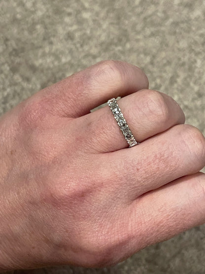 Halfway Diamond Baguette Band 4