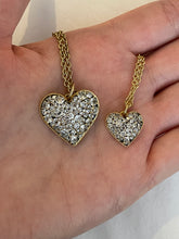Load image into Gallery viewer, Baby NYC Cobblestone Heart Pendant 3