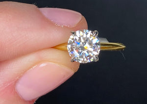 Two Tone Round Diamond Engagement Ring 4