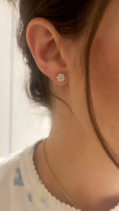 Medium Diamond Flower Stud Earrings 3