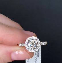 Load image into Gallery viewer, Platinum Halo Round Diamond Halo Engagement Ring 4