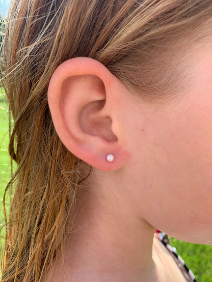 Child Pearl Earrings 2