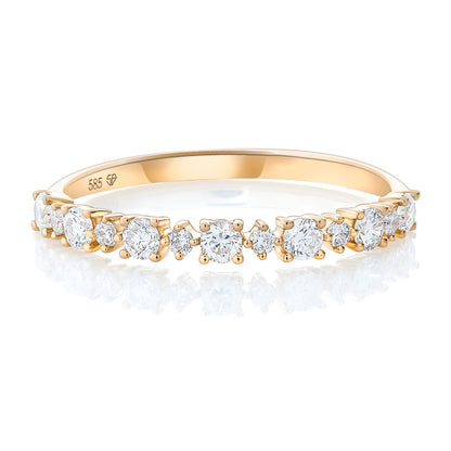 Alternating Round Diamond Band
