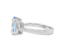 Load image into Gallery viewer, Small Toi Et Moi White and Blue Topaz Ring 4
